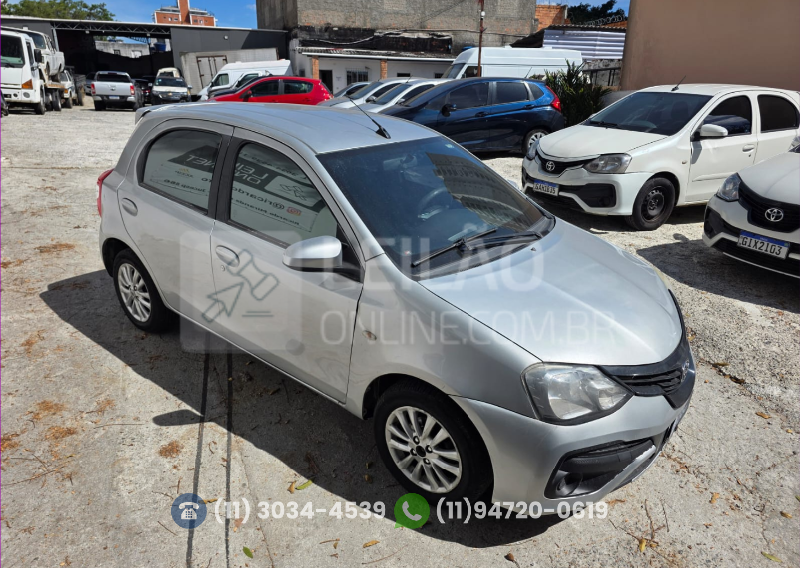 TOYOTA/ETIOS HB X 13L MT; 2016/2017; PRATA; ALCO./GASOL. - FUNCIONANDO - IPVA 2026 OK