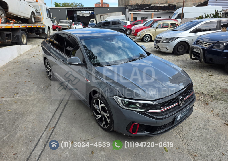 veja o vídeo!! I/VW JETTA GLI; 2023/2023; CINZA; GASOLINA - FUNC. - IPVA 2026 OK - FIPE APROX.: R$ 187.135,00