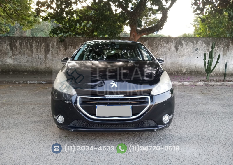 PEUGEOT/208 GRIFFE A; 2013/2014; PRETA; ALCO./GASOL. - FUNCIONANDO