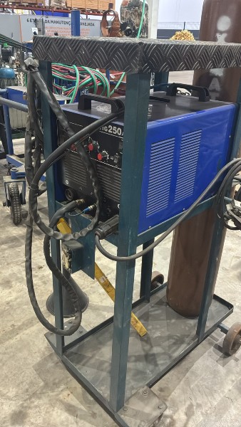 Máquina de Solda Wse 250 AC/DC – Tig Alumínio
