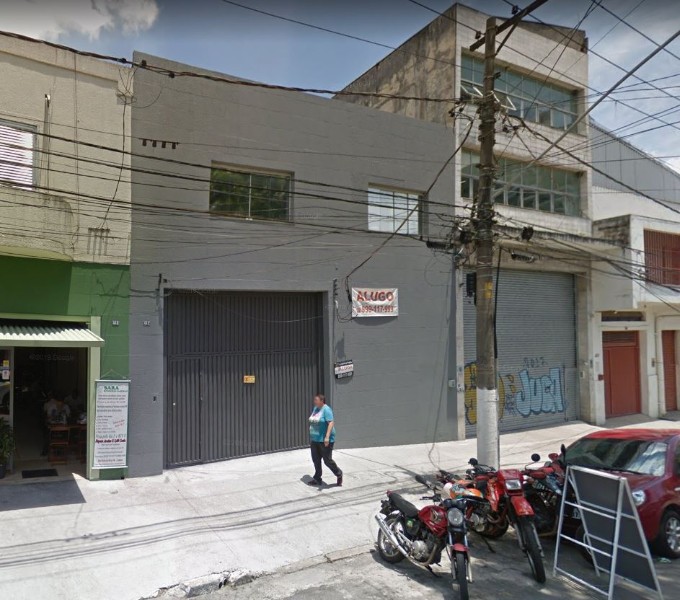  FRAÇÃO IDEAL equivalente a 25% do imóvel MATRÍCULA nº106.745 do 6º Cartório de Registro de Imóveis de SãoPaulo/SP, sendo 12,5% de EDMILSON PRIMO D'AGOSTINI, CPF393.858.338-04 e 12,5% de EMERSON ANTÔNIO D'AGOSTINI,CPF 720.157.998-34. CONTRIBUINTE nº 034.008.0135-6 daPrefeitura do Município de S